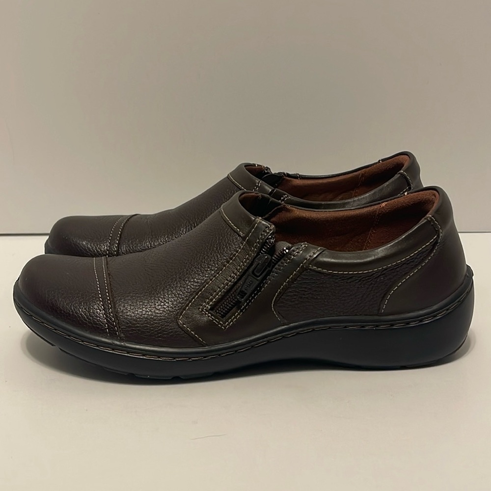 Clarks Collection Cora Giny Loafers Women’s 9 M Brown Zipper Side Leather Shoes